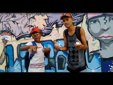 MC Bruninho e Vitinho Ferrari - Sou Favela (PARÓDIA)