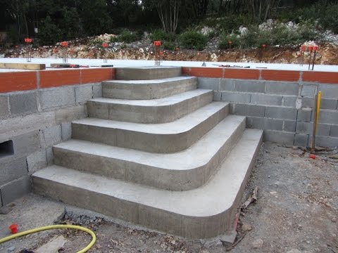 comment construire escalier beton piscine