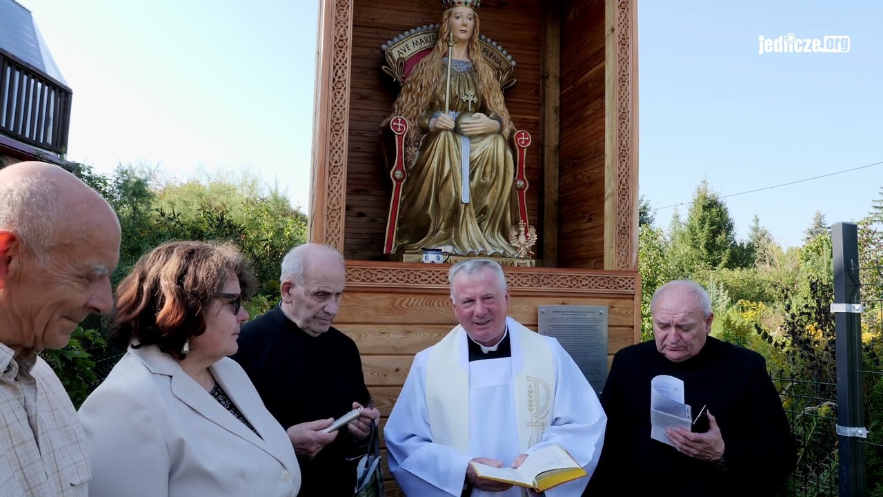 Poświęcenie kapliczki z figurą Matki Bożej Królowej Polski – ks. prof. Tadeusz Guz
