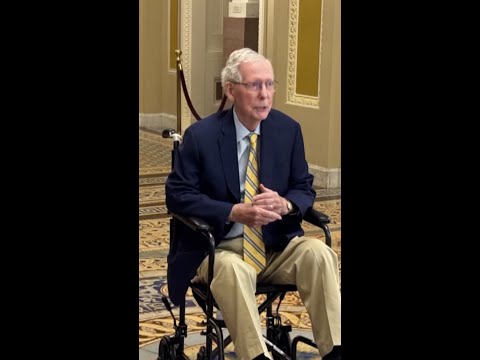 McConnell returns to Senate after three-month absence