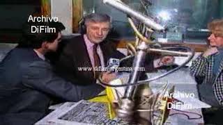 Dia del locutor argentino - Nota a Hector Larrea en Radio Rivadavia 1992
