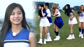 Download lagu 완전 대세 ‘트와이스 등장’ , 삼촌팬들 ‘계 탔네 ’ 《Running Man》런닝맨 EP434 mp3