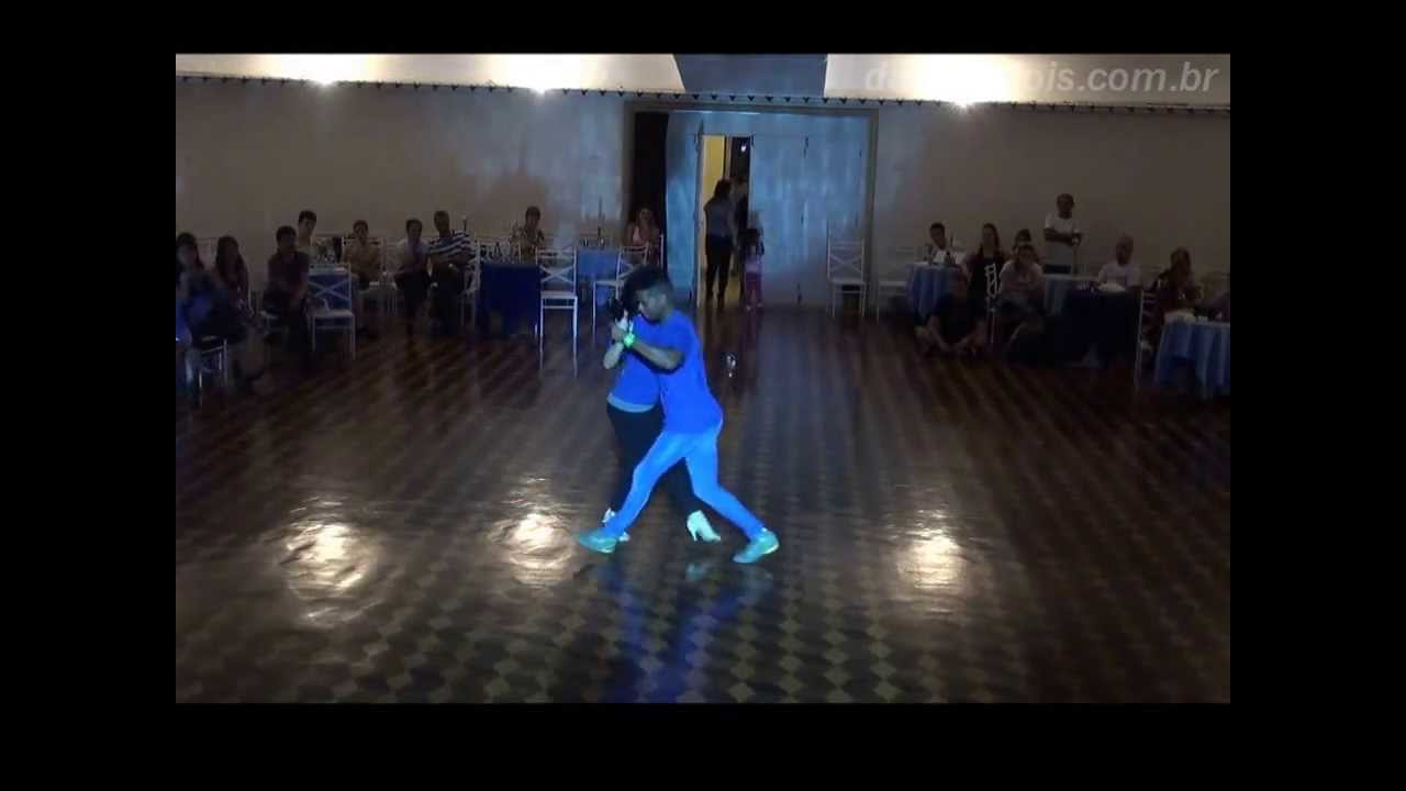 DANÇA TERÊ 2013 - Leo Fortes e Robertinha - IMPROVISO - Samba Funkeado