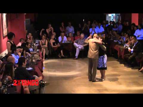Tango Argentino: Osvaldo y Coca Cartery en milonga Porteño y Bailarin Feb 2011