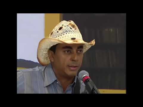 Falta Deus no Coração   Angelo e Léo