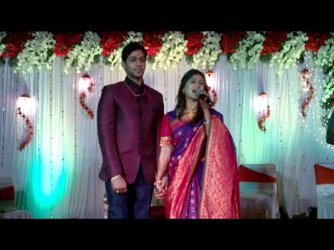 Mrunal Dusanis singing at her enagement.