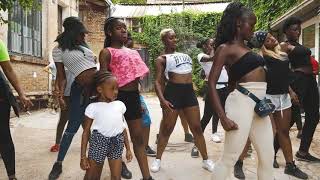 AFRO DANCE runtown unleash ft fekky by @badgyalcassiee