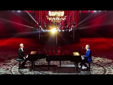 Claudio Baglioni & Andrea Bocelli - Medley di piano bar - Live a Uà - Uomo di varie età
