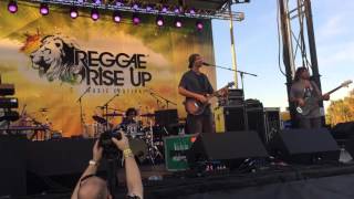 Sound of the Sea-Stick Figure at a Reggae Rise Up