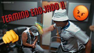 GOLPES EXTREMOS CON UNA BOTELLA (TERMINA ENOJADO)