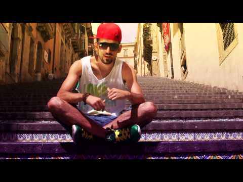 Ruly Rodriguez (Mr. Ataca Bro ) & Dago H. Feat BrickStudio - De nuevo en la arena - Official Video