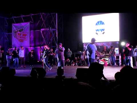 Carlitos vs Lucho Huáscar - 4tos - Hip Hop International Perú 2014