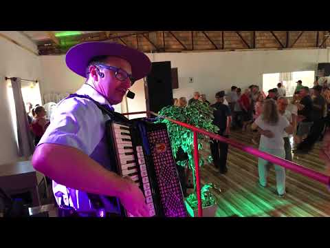 Grande matine nos idosos de Progresso do Oeste Palma Sola Santa Catarina(marcos e margarida)