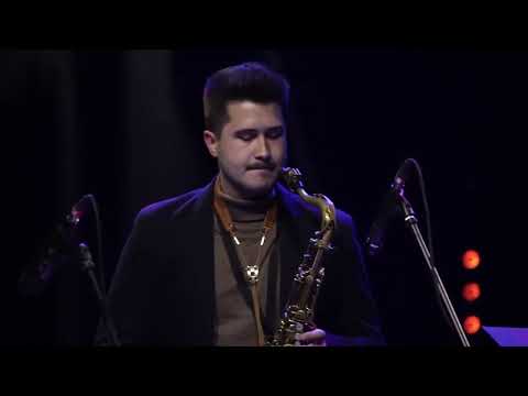 superminimalism "Farewell" + "Magnets"