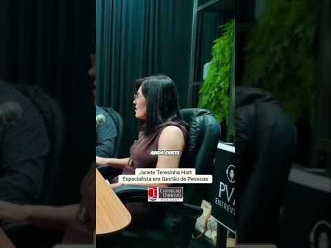 Quem realmente deve aplicar advertências na empresa? Descubra agora!