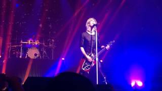 Marianas Trench - Wildfire live