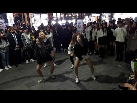 MAMAMOO 'EGOTISTIC' COVER GIRLS PRESENTING FANTASTIC PERFORMANCE TO HAPPY AUDIENCE.
