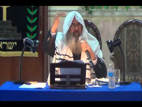 ¿Que es el Talit? ¿Por que debemos usarlo?  Roeh Dr. Javier Palacios Celorio - Kehila Gozo y Paz