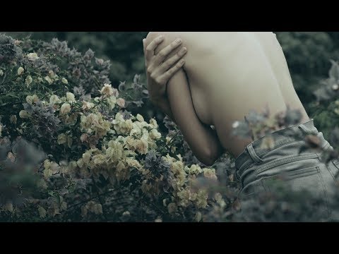 download lagu mp3 mp4 Girl In Hills, download lagu Girl In Hills gratis, unduh video klip Girl In Hills