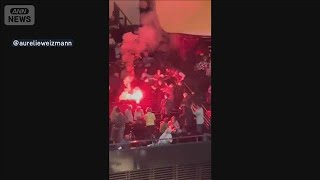 Download lagu イスラエルの管弦楽団公演妨害で男女4人逮捕 客席で発煙筒 仏・パリ(2025年11月7日) mp3 Download lagu イスラエルの管弦楽団公演妨害で男女4人逮捕 客席で発煙筒 仏・パリ(2025年11月7日) mp3