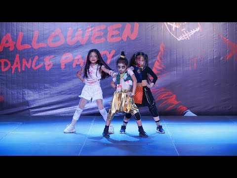 221030 Baby spicy - Power + 16 Shots + Feel Right @ The Scene Halloween Dance Party