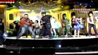 Download lagu YKS - Yuk Keep Smile Goyang Oplosan Artis YKS Dan Crew mp3 Download lagu YKS - Yuk Keep Smile Goyang Oplosan Artis YKS Dan Crew mp3