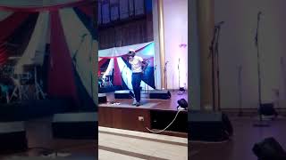 Godson Jawabu singing Kama Kawa live