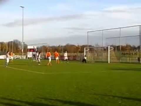 VoetbalinBreda: Penalty: 3-1 Jorik Mijnhijmer (JEKA - Irene '58 4-1)