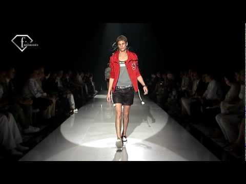 fashiontv | FTV.com - GUCCI- UOMO P/E 2008 Milano
