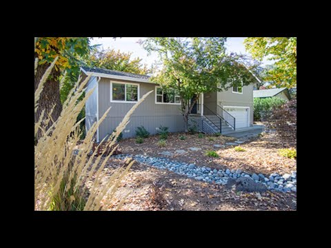 11815 Torrey Pines Dr., Auburn, CA