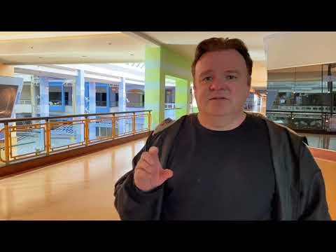 Exploring the abandoned Mall of Cincinnati