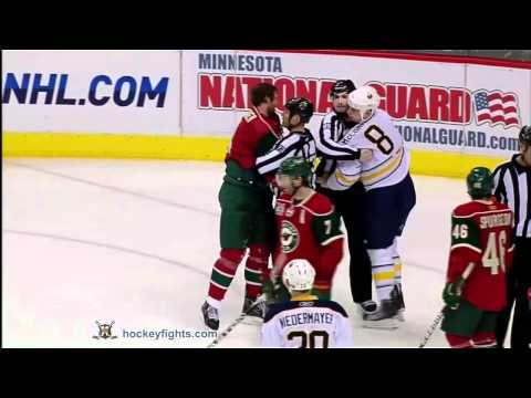 Cody McCormick vs Clayton Stoner