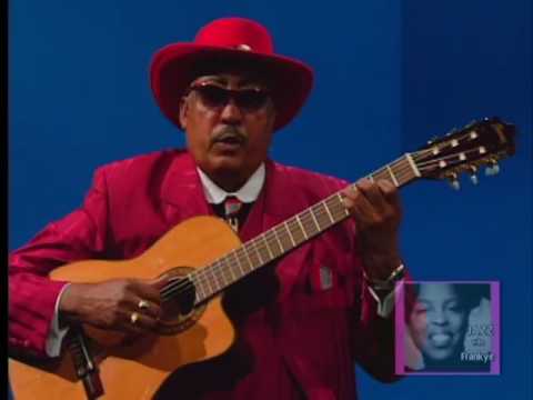Heriberto "Tito" Gonzalez performing solo