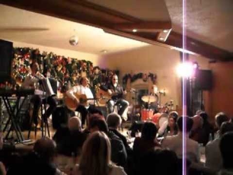 Cagey Strings im Obermaier ( Highway to Hell)