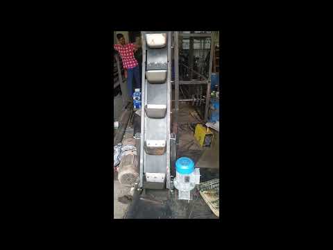 Heavy-Duty Bucket Elevator