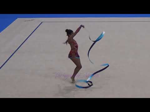 Anna MPANZU (ANG) ribbon - 2015 Stuttgart worlds Qualifs