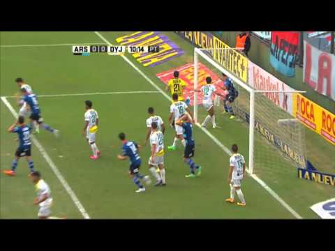 Carrera lo tuvo de cabeza. Arsenal 0 - Defensa 0. Fecha 12. Primera División 2016