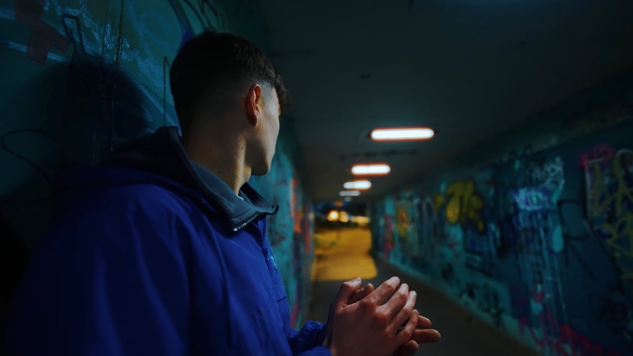24Liz - Henny and Raws music video