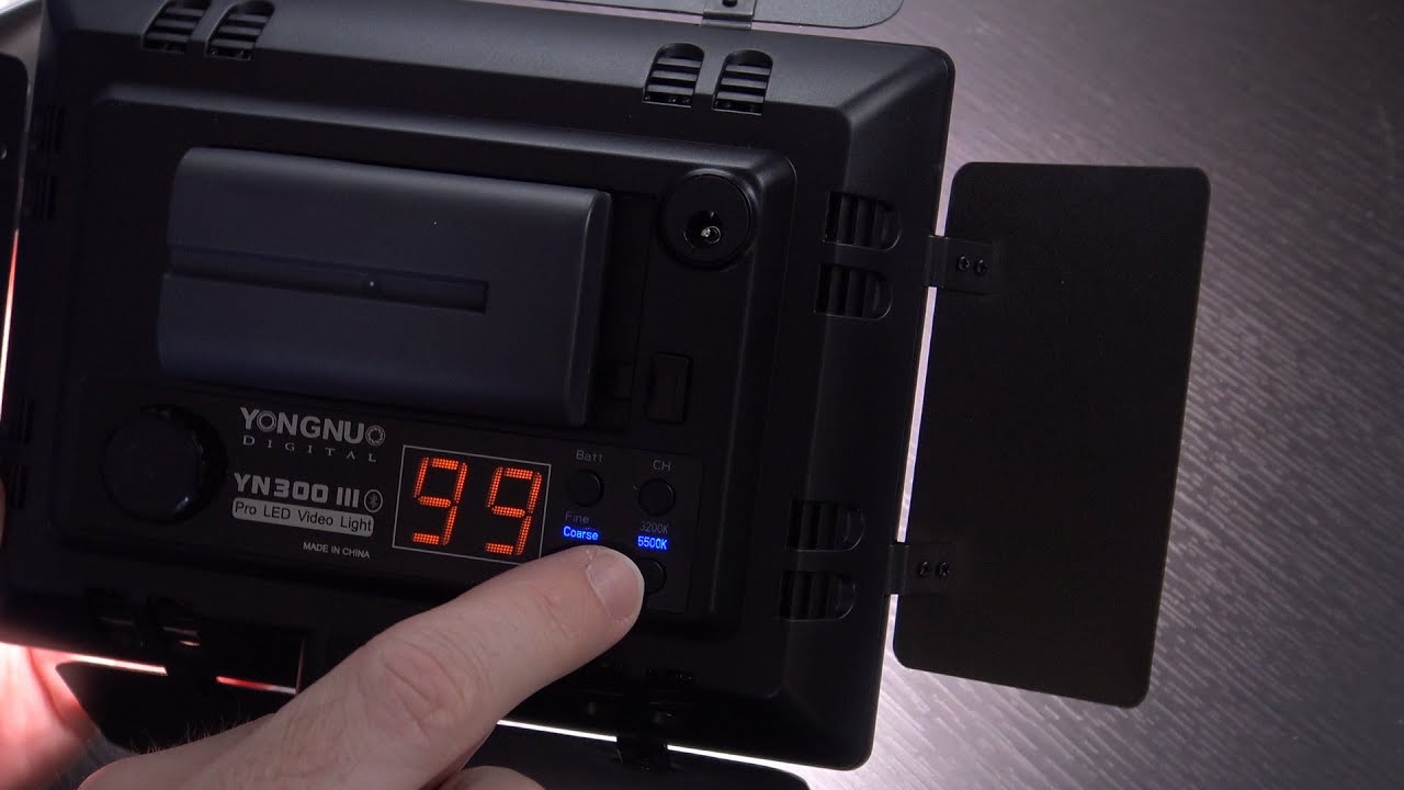 Awesome LED Video Lighting Under $100?? Yongnuo YN300 III Unboxing and Tests