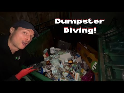 HUGE Score From Nighttime Dumpster Diving!