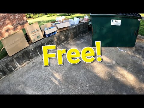 Dumpster Diving and Street Scrapping- Wow Free Stuff!