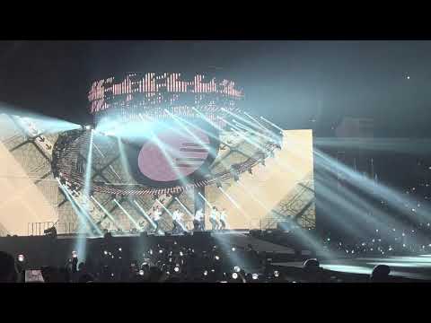 Stray Kids Maniac World Tour In Chicago Easy, All In, District 9