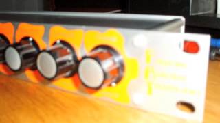 Video thumbnail for freebass 383 roland 303 clone demo sequence vintage analog synthesizer VCO by orangecoals