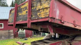 Trattore gommato Volvo T 800/ I in vendita - Immagine 4 | Agroline IT Trattore gommato Volvo T 800/ I | Immagine 4 - Agroline