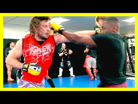 Perseverance of a MMA Fighter: Ashleigh Grimshaw Documentary (Part 2)