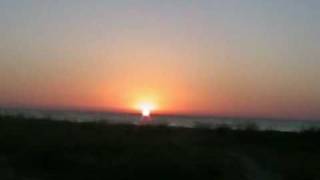 preview picture of video 'Mar Mediterráneo amanecer en San Pedro del Pinatar'