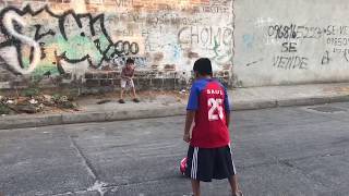 SAUL VS CHILENITA PENALTIES (MISPEQUEÑOSACTORES) FUTBOL