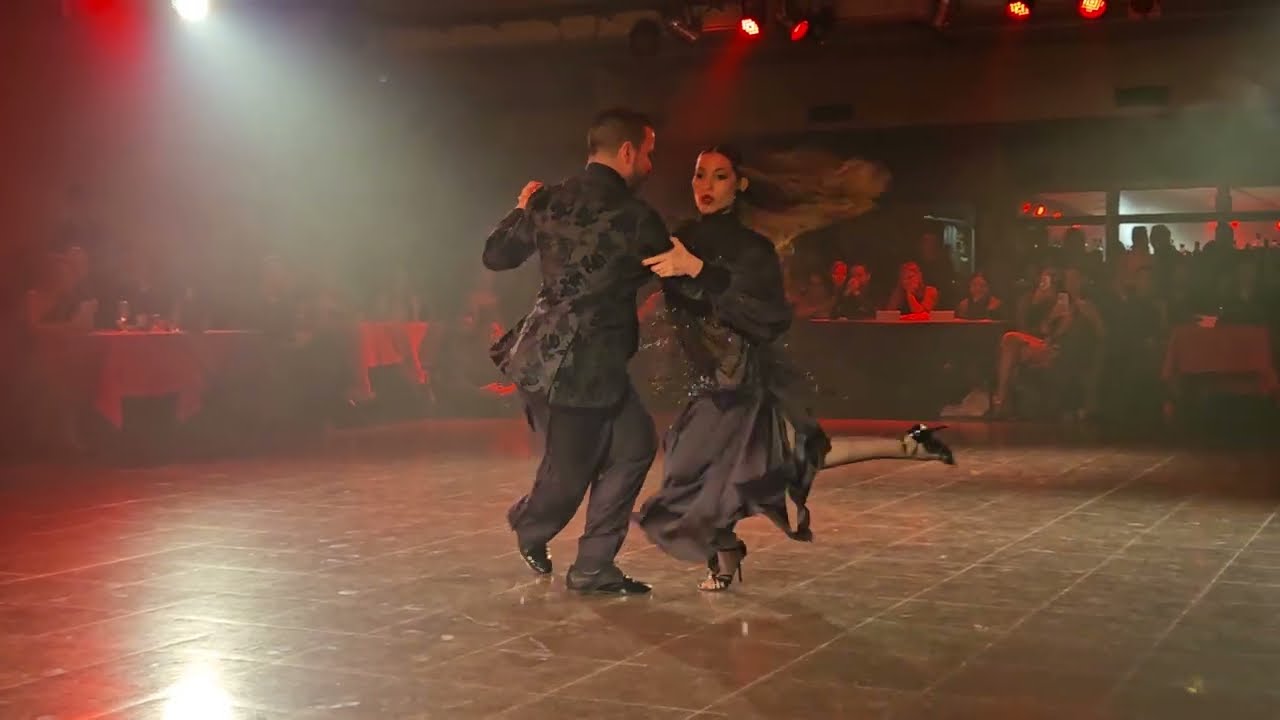 Video thumbnail for Camila Alegre & Ezequiel López at Acércate a mi Tango Festival @ La Viruta (1 of 2)