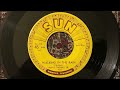 45 RPM: Rufus Thomas, Jr. - Walking In The Rain