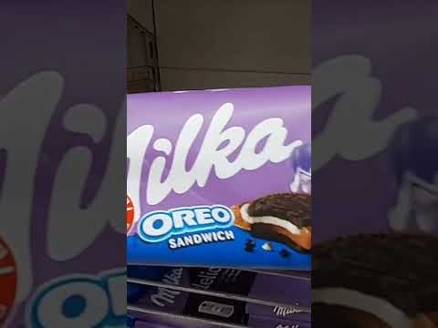 FAVORITE MILKA CHOCOLATE#milkachocolate#chocolate #shorts #foryou #satisfying